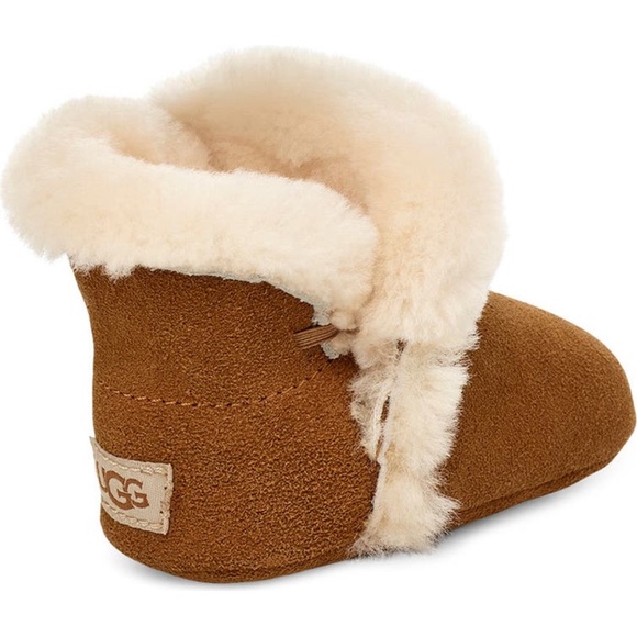 🔥 UGG Lassen Genuine Shearling Shoes – Chestnut (Size 0/1) – NEW IN BOX - Picture 6 of 16